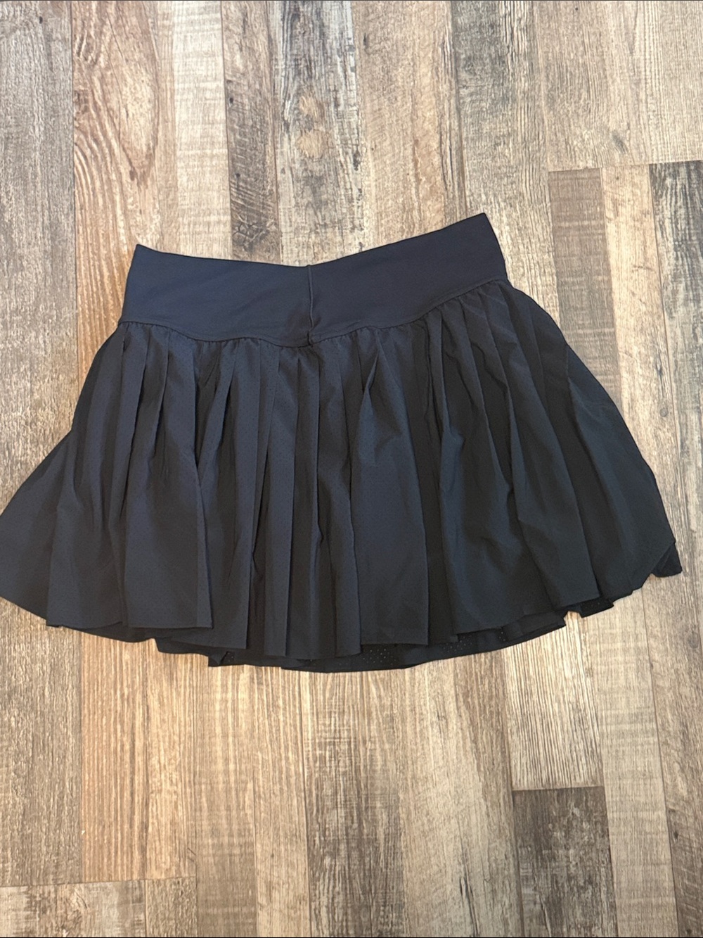 Aerie Offline Real Me pleated black tennis skort women’s size L - Picture 4 of 4